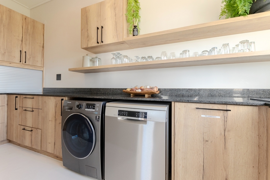 3 Bedroom Property for Sale in Shelley Point Western Cape